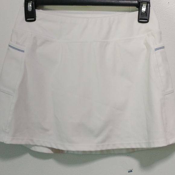 Reebok skort size XS - Picture 2 of 14